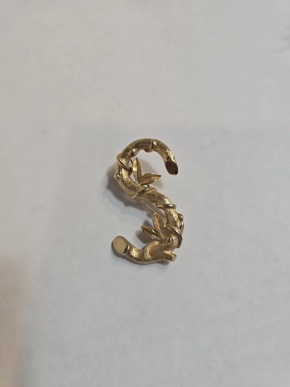 Sarah Coventry Gold Leaf S-Shaped Brooch